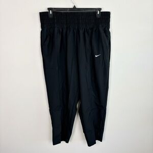 Nike Dri-FIT Women’s One Ultra High-Waisted Pants Black Plus Size
